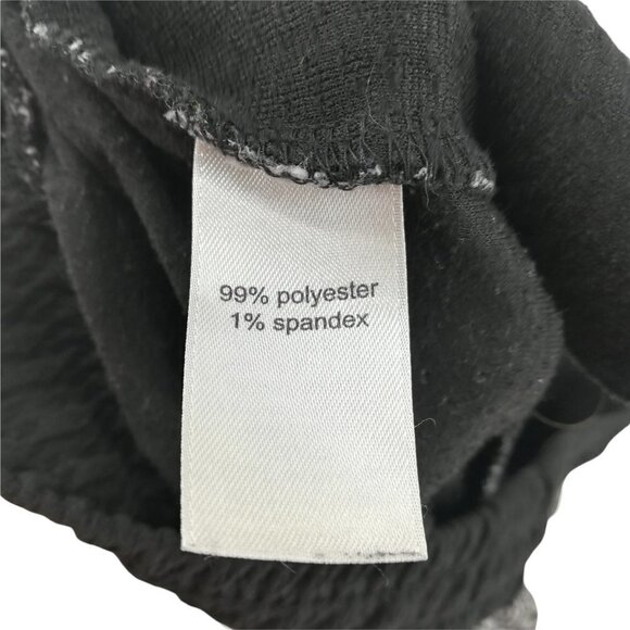 Maurices Pull On Shorts Size S Ethnic Pockets Geometric Cuffed Hem Stretch - Picture 9 of 9